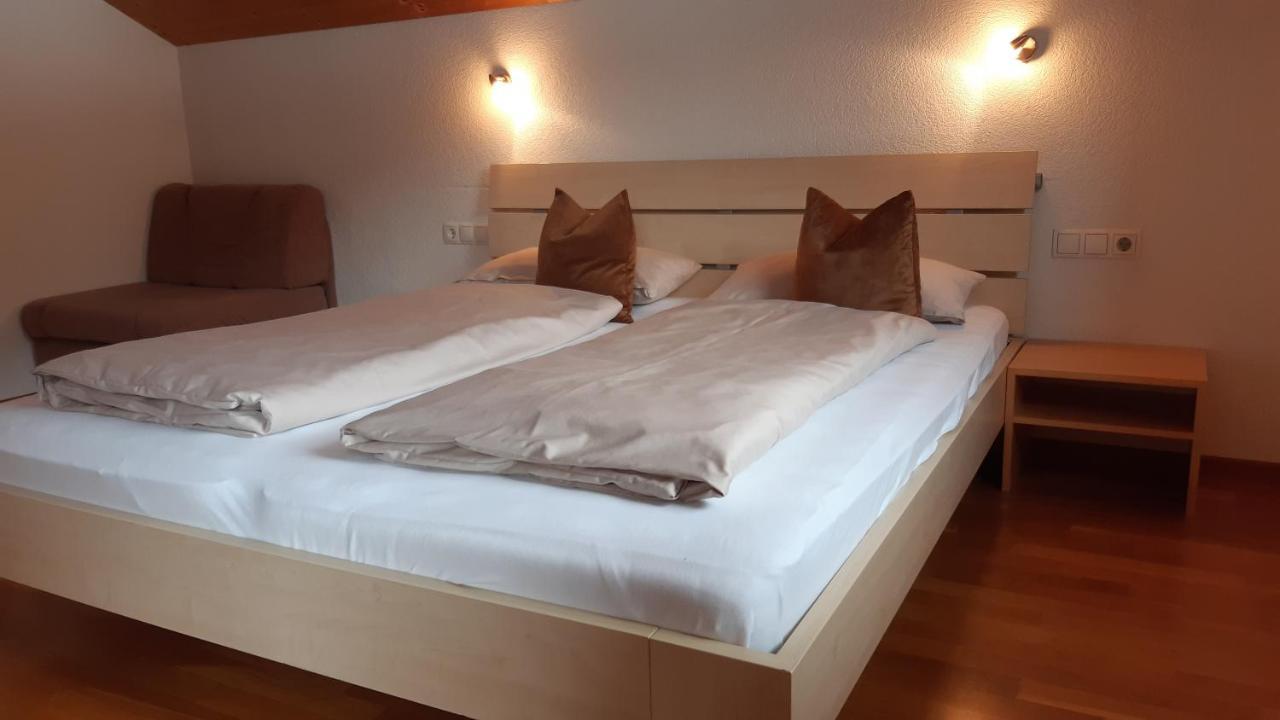 Haus Erna Schoppernau Hotel ภายนอก รูปภาพ